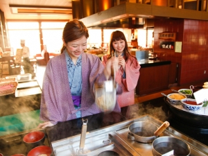 【朝食バイキング】桜の抄の朝食で素敵な一日のスタートを♪　※9月28日（土）空室あります