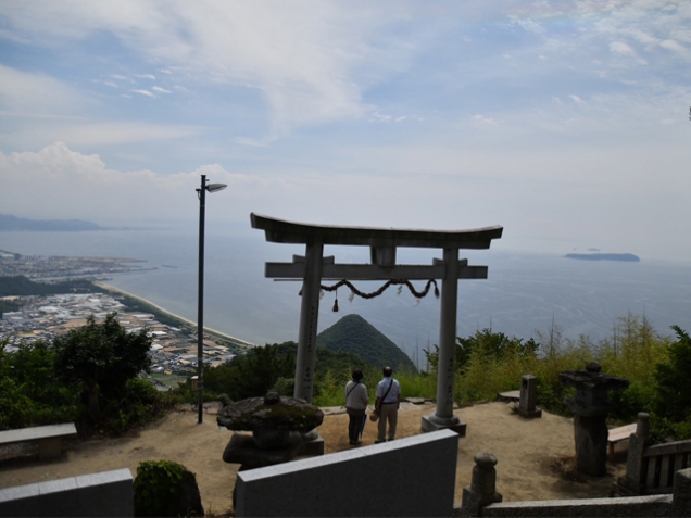 【お知らせ】「天空の鳥居」高屋神社への林道通行止め解除！！