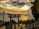 「開運×絶景スポット」　高屋神社　天空の鳥居